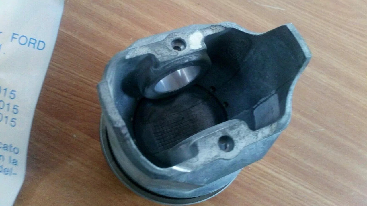 2x Pistons fits Ford Transit York 2401E 2402E Oversize +1.00mm 94.65mm View Rear