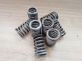 8x Valve Spring fits Opel Vauxhall Isuzu 4EE1 4EC1 15D 17TD X17TD 94120245 View Front
