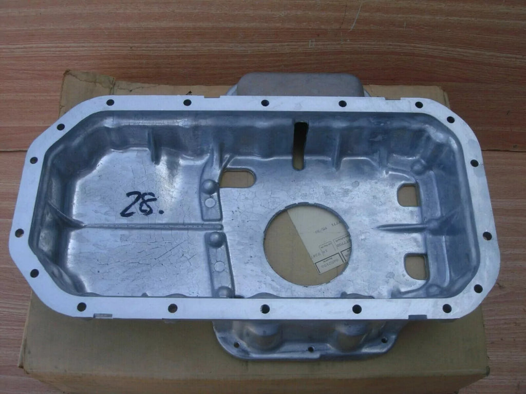 Oil Sump Pan Upper fits Opel Vauxhall 15TD 17TD X17TD 94326382 Genuine View Right