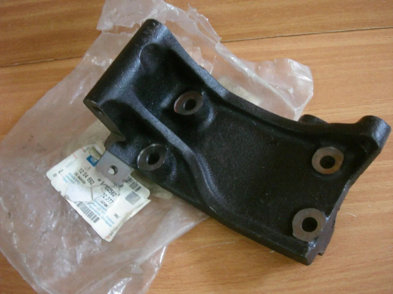 Alternator Bracket fits Opel Vauxhall Corsa B Cavalier Astra F Vectra A Diesel 94332582 View Front