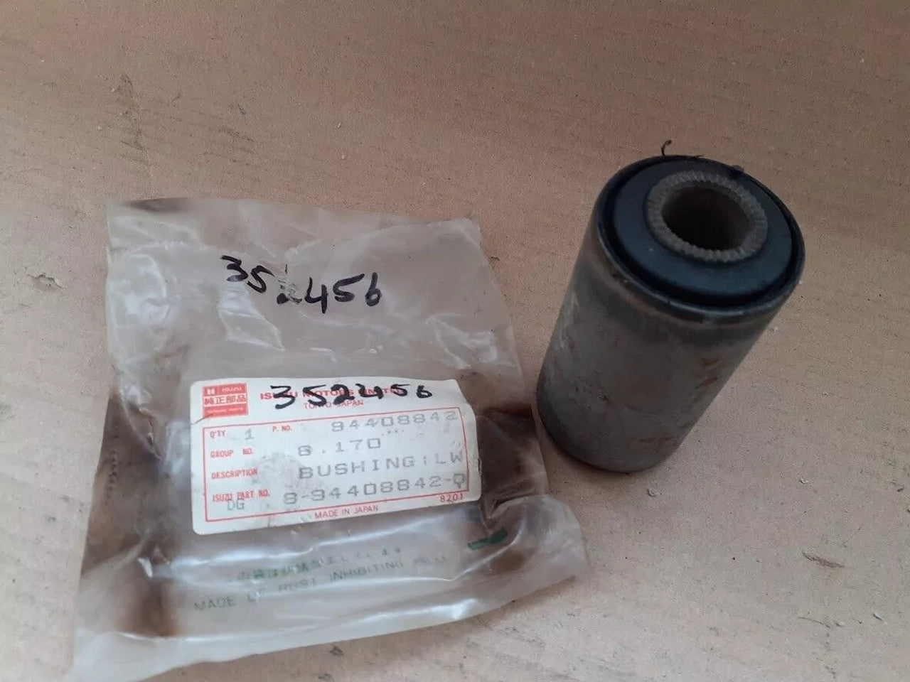 2x Control Arm Bush Lower Front fits Opel Campo Frontera A Isuzu Pickup TF MU 94408842 View Front