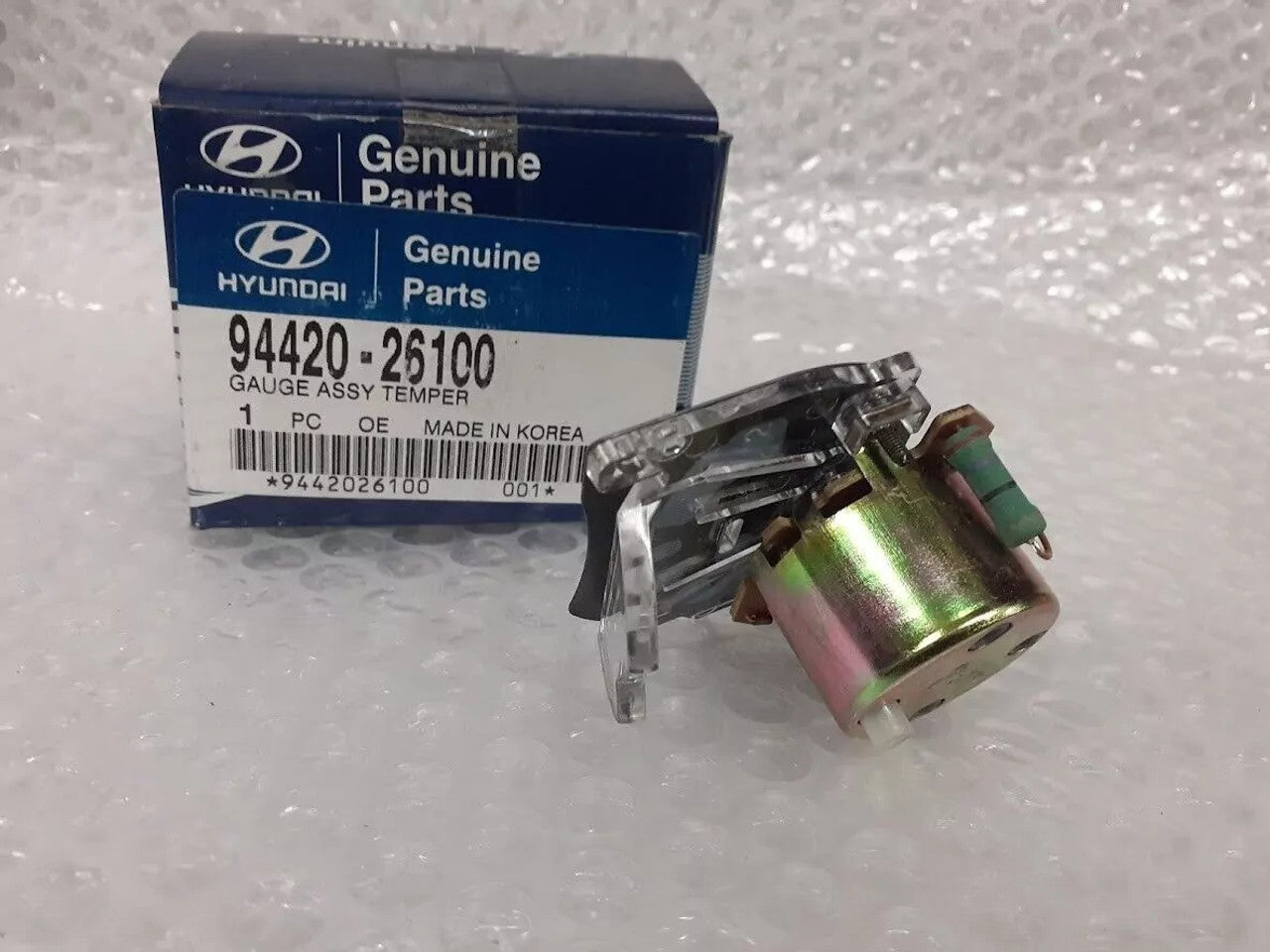 Water Temperature Gauge fits Hyundai Santa Fe 9442026100 Genuine View Rear