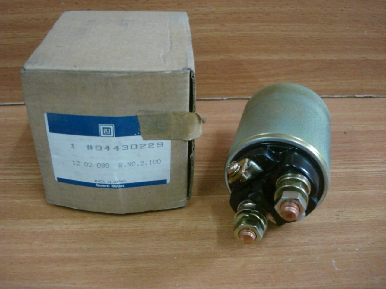 Starter Solenoid Switch fits Opel Vauxhall Astra F Vectra A Cavalier 17TD 94430229 View Rear