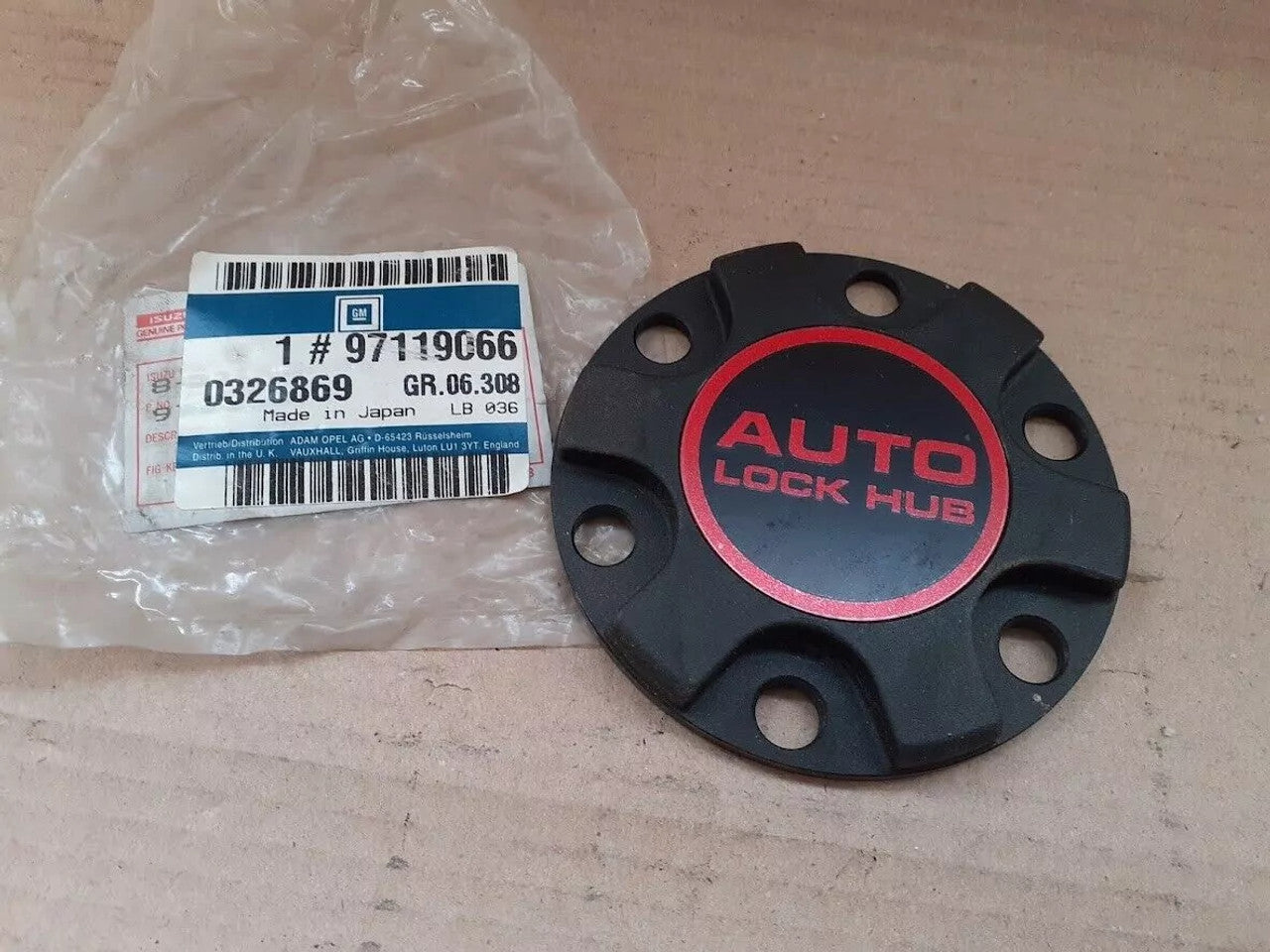Lock Hub Cover fits Opel Campo Frontera A Isuzu Pickup TF MU Trooper 94441893 View Right
