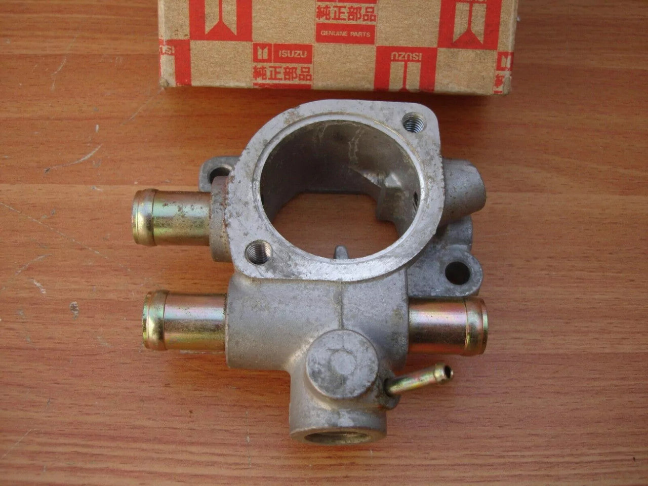 Thermostat Housing fits Opel Corsa A Vauxhall Nova 15D 4EC1 Diesel Genuine 94468577 View Right