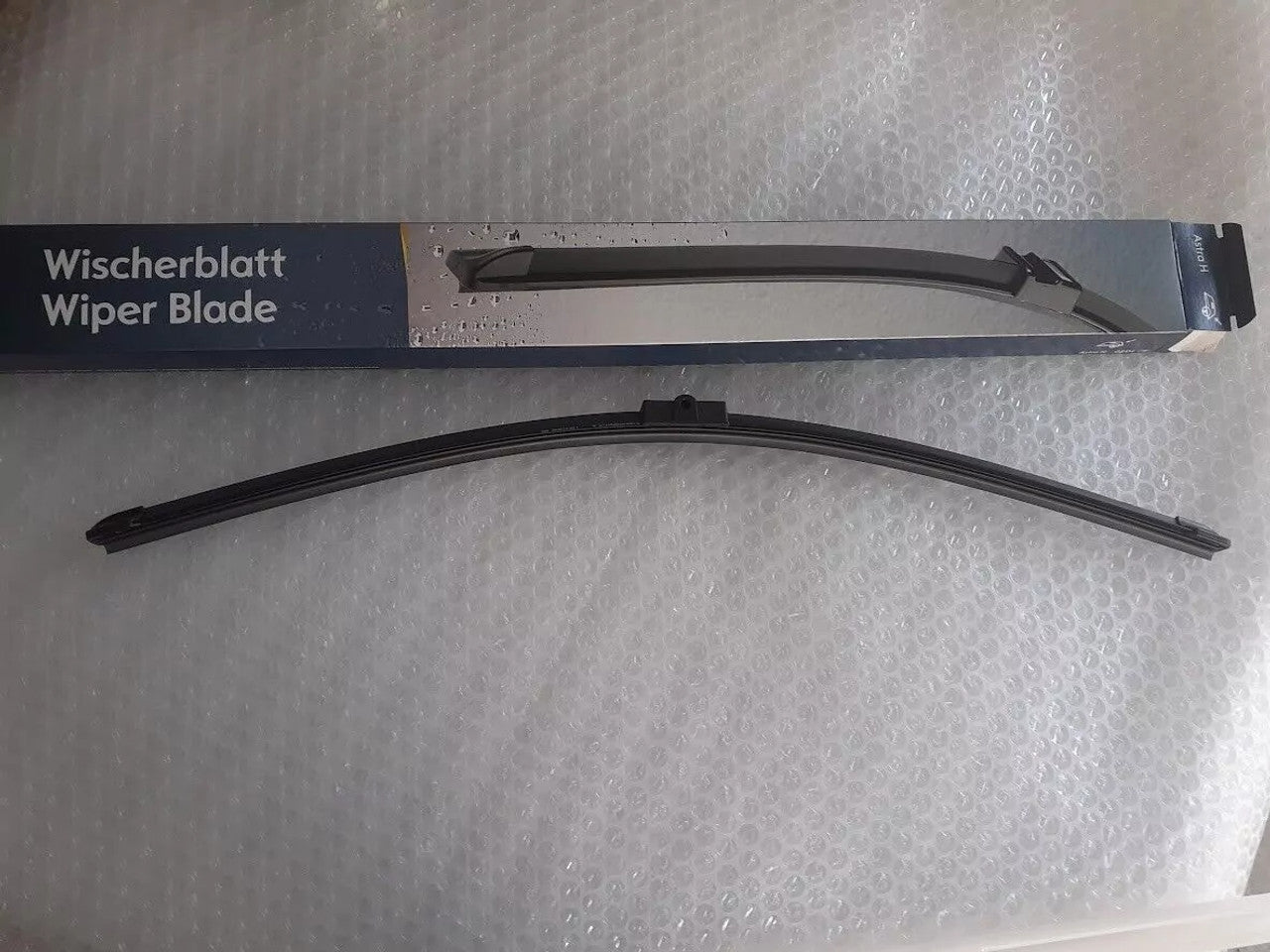 Windscreen Wiper Right RHD fits Opel Vauxhall Astra H 95516011 Genuine View Front