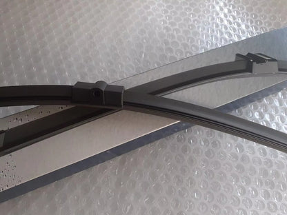 Windscreen Wiper Right RHD fits Opel Vauxhall Astra H 95516011 Genuine View Right
