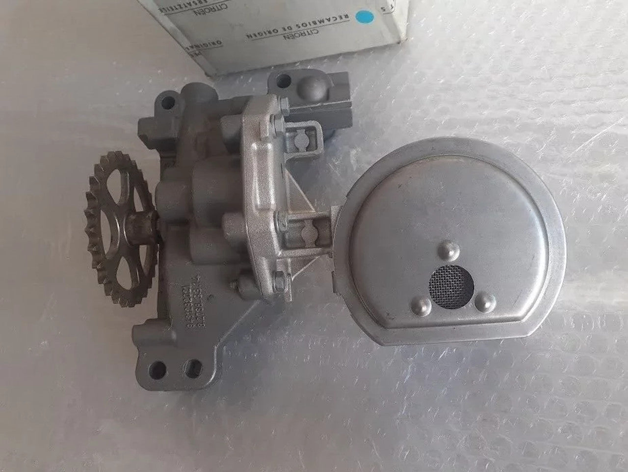 Oil Pump fits Fiat Scudo Citroën Berlingo Peugeot Partner 956240918 Genuine 9562409187 View Rear
