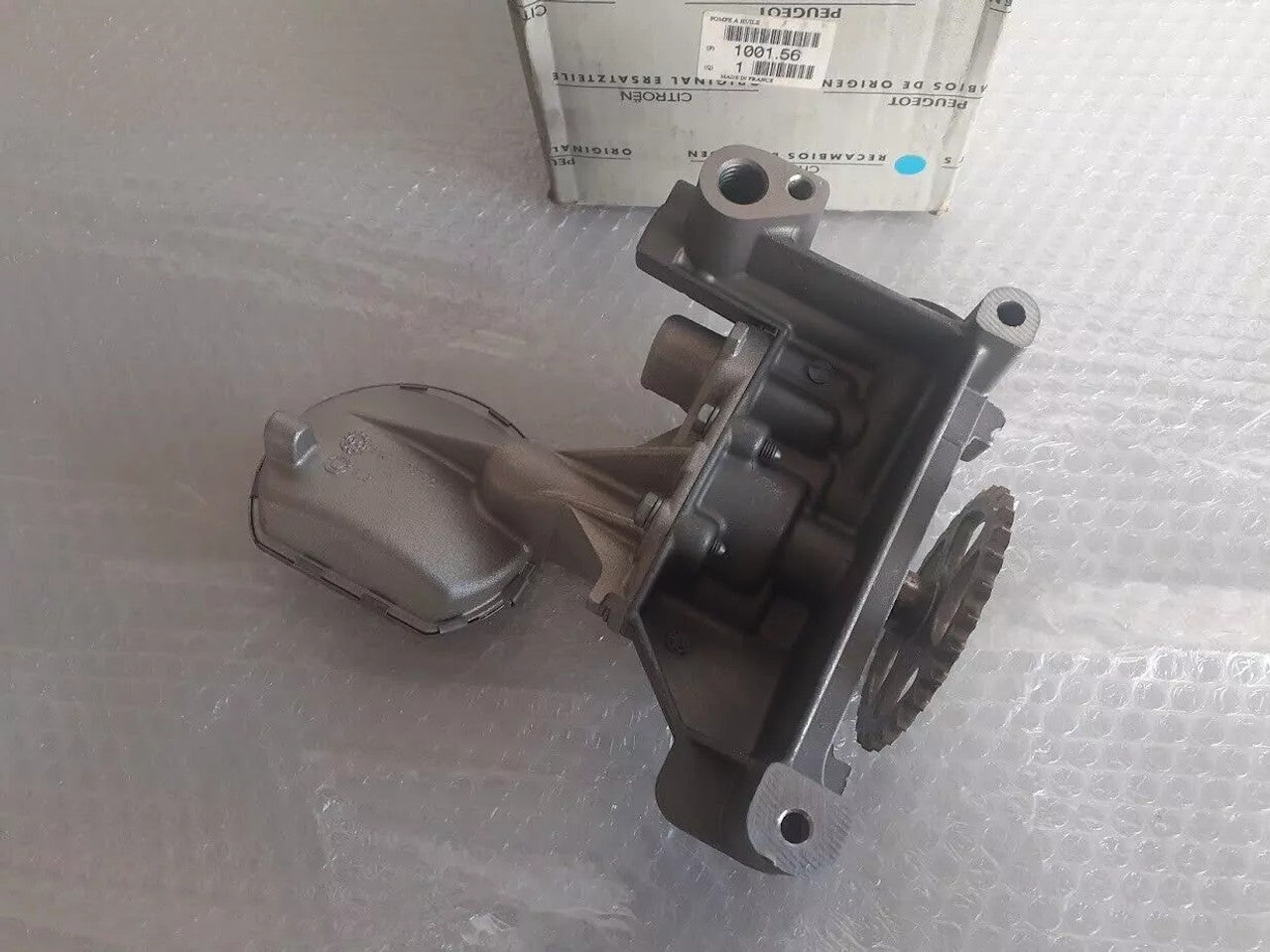 Oil Pump fits Fiat Scudo Citroën Berlingo Peugeot Partner 956240918 Genuine 9562409187 View Left