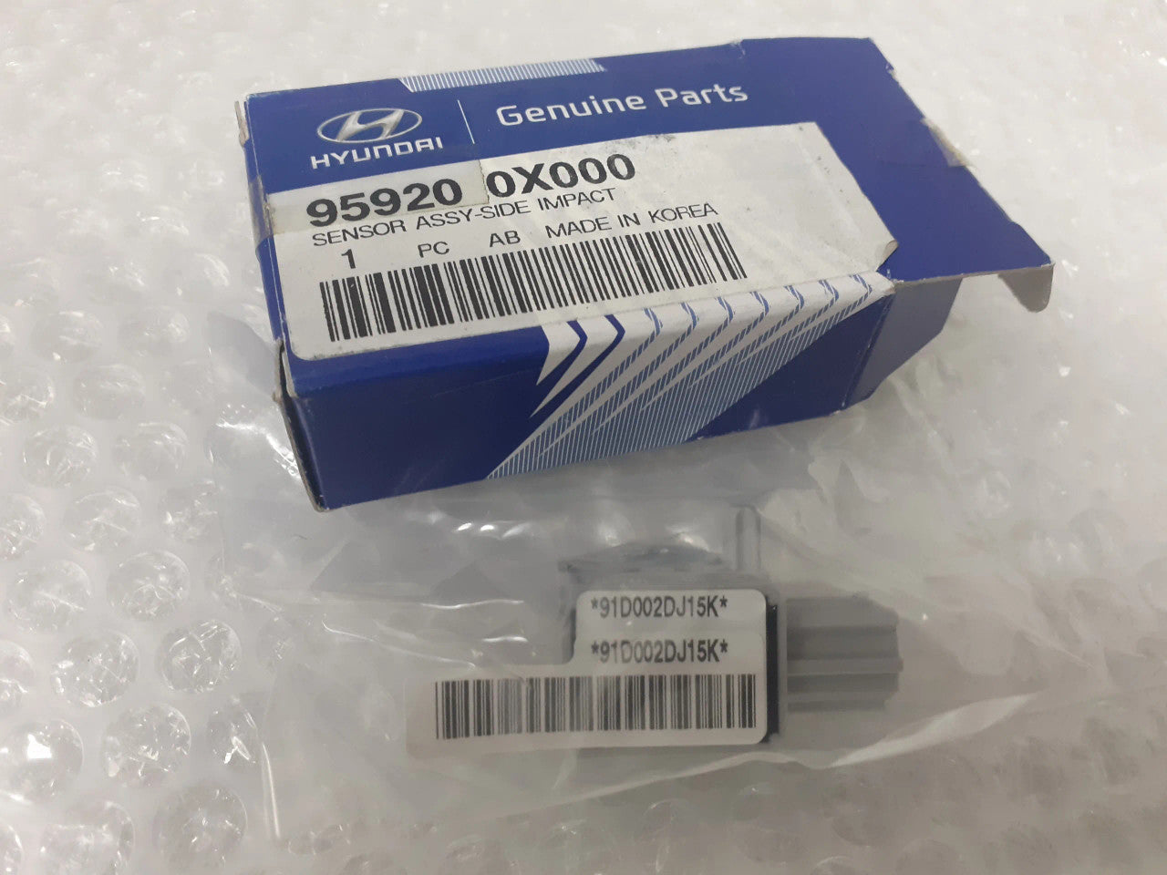 959200X000 Sensor Side Impact fits Hyundai Kia 95920-0X000 Genuine View Front