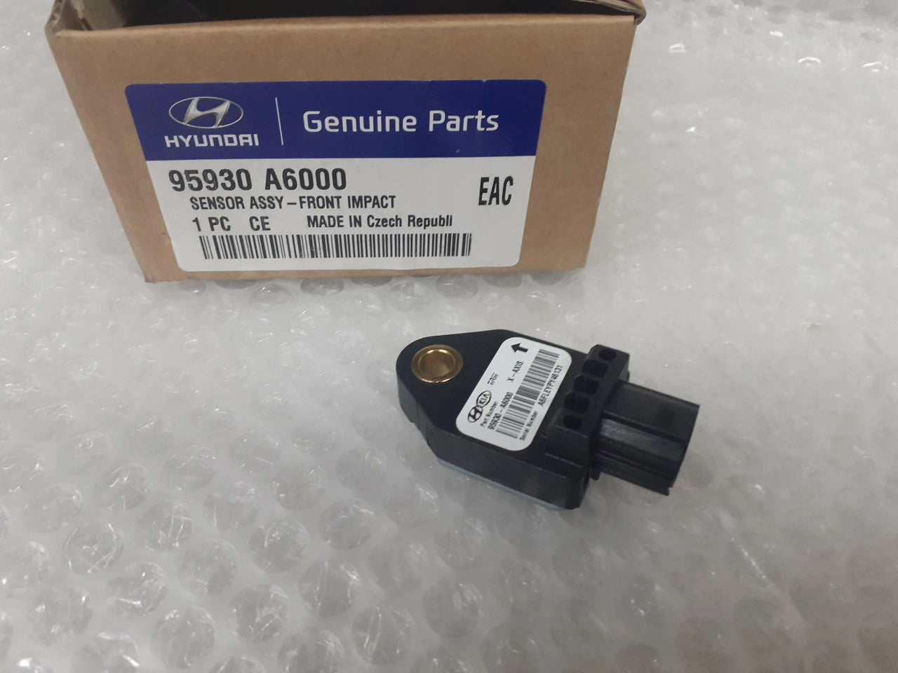 95930A6000 Front Impact Sensor fits Hyundai Kia 95930-A6000 Genuine View Front