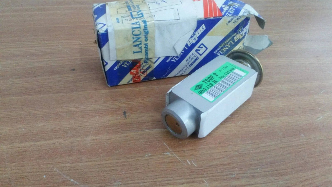 Air Condition Expansion Valve fits Fiat Scudo Lancia Z Fiat Ulysse 9613627780 View Left