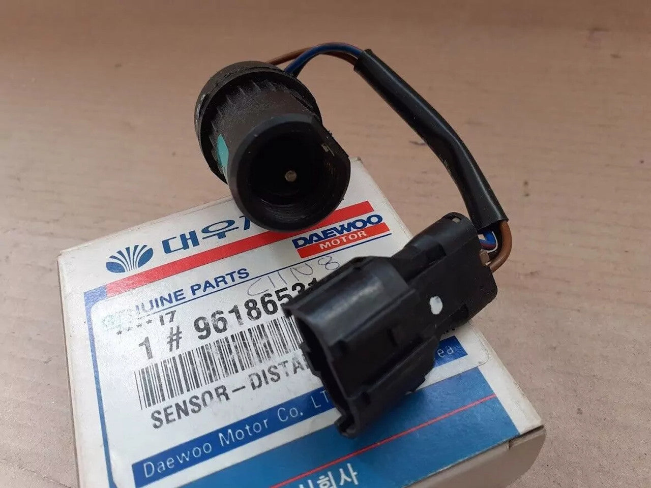 Sensor Distance fits Daewoo Racer Pontiac LeMans 96186531 Genuine View Rear