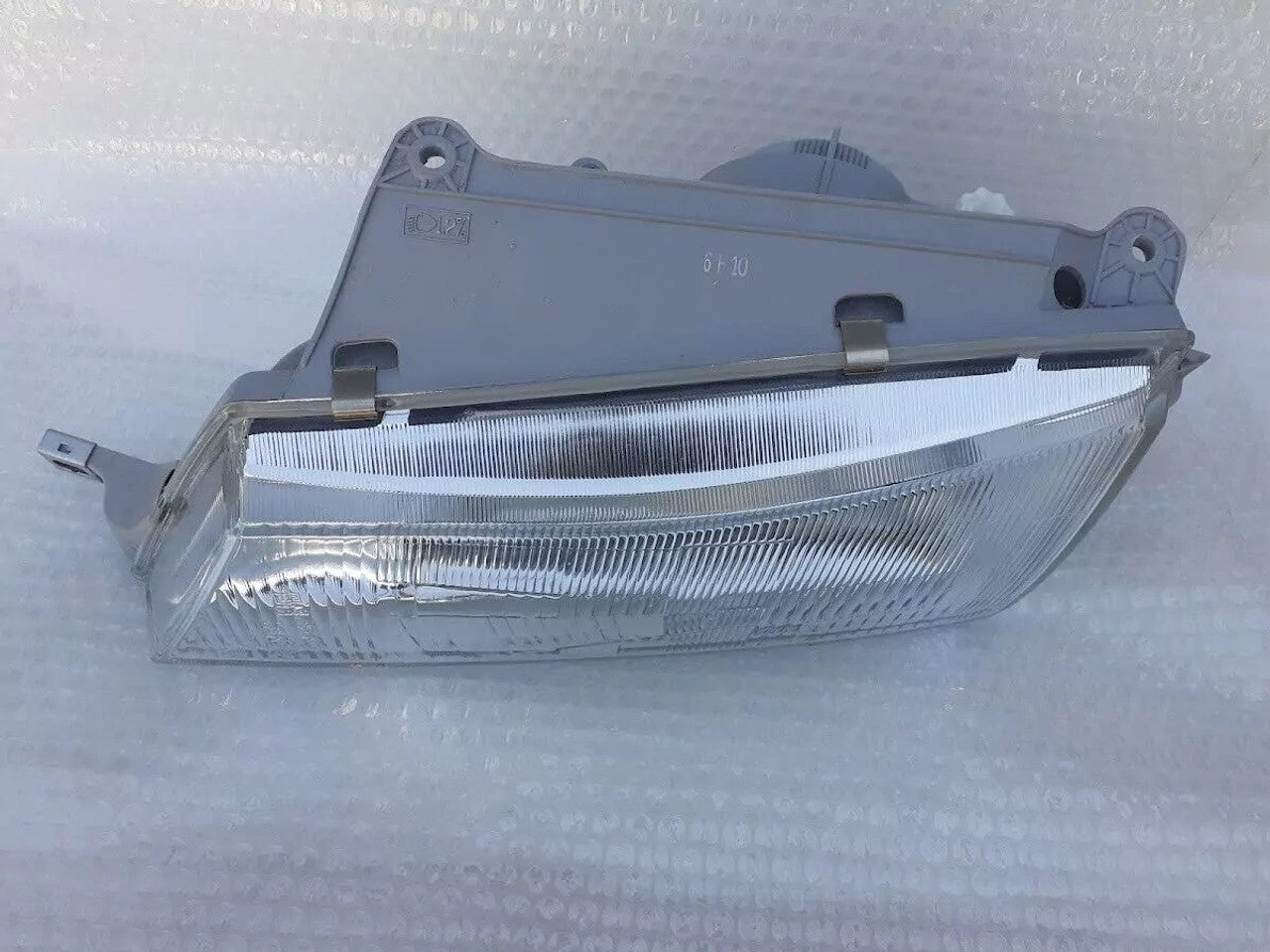 Headlight Left fits Daewoo Cielo 96187416 Genuine View Front