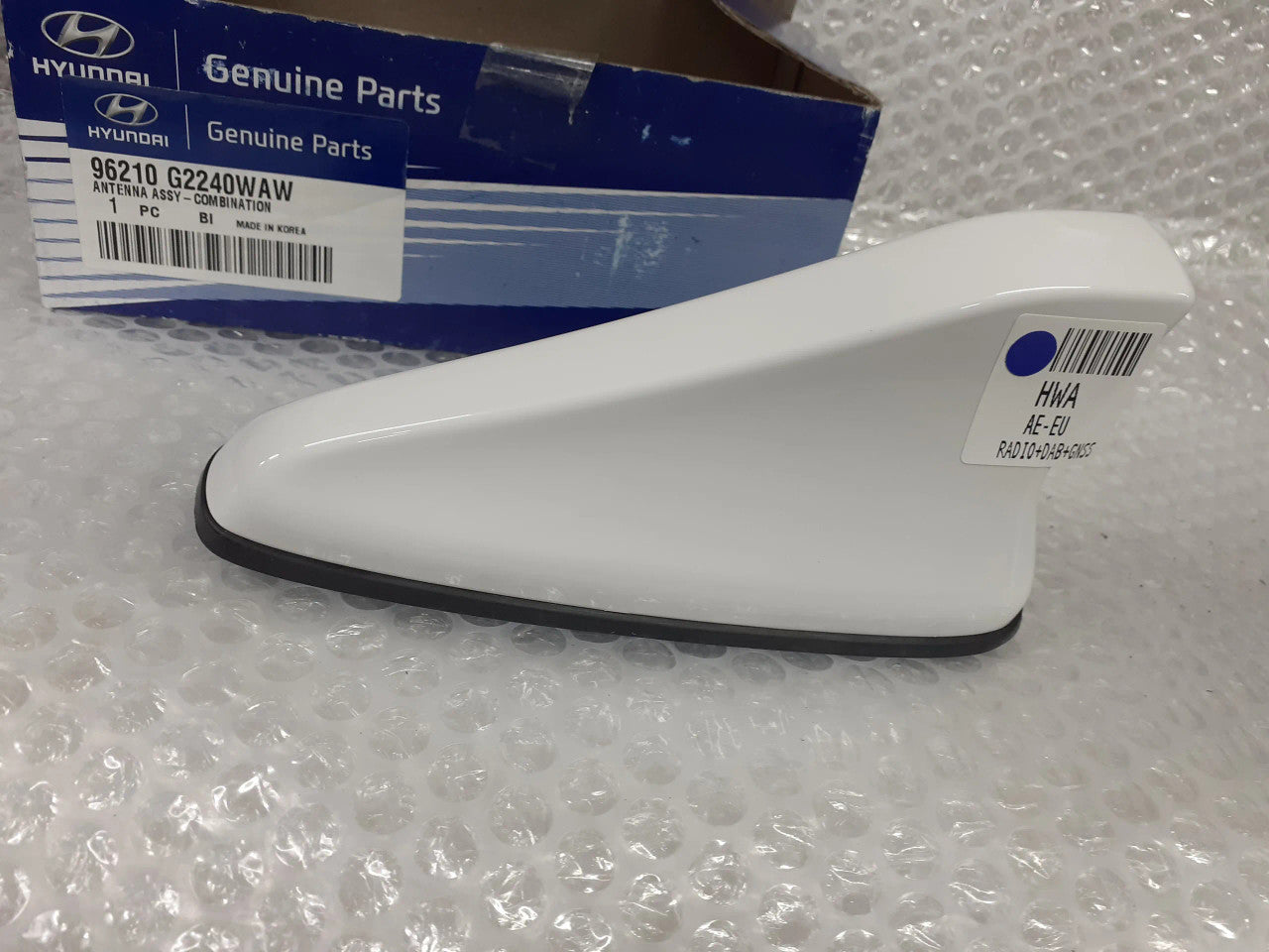 96210G2240WAW View Front