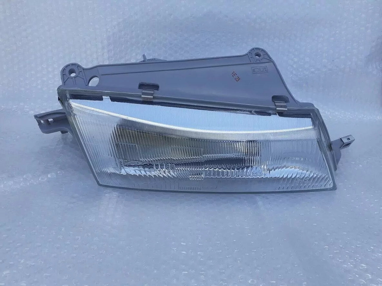 Headlight Right fits Daewoo Cielo 96232207 Genuine View Front