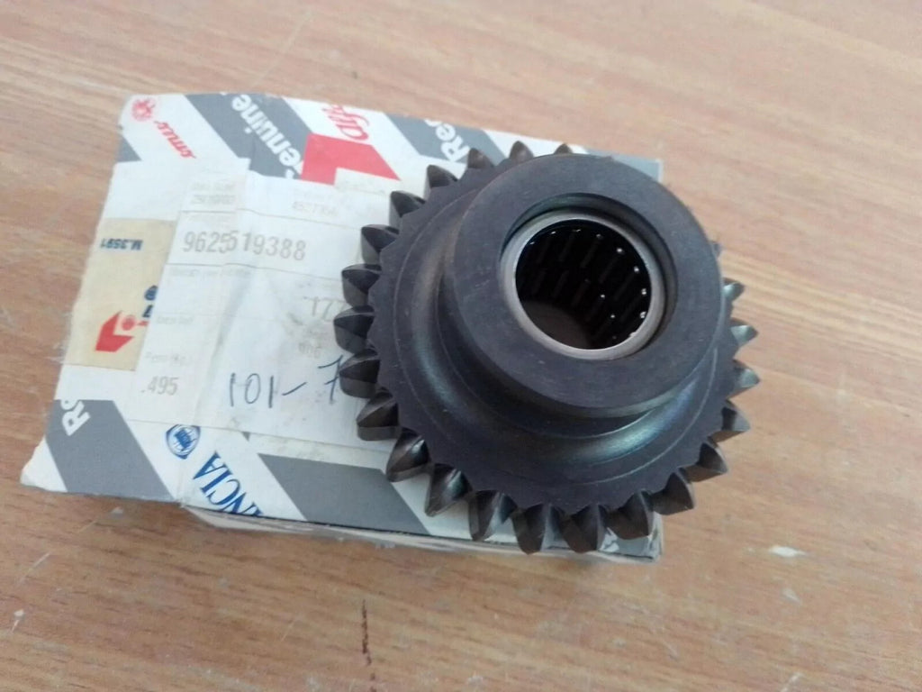 Transmission Gear fits Fiat Ducato Ulysse Lancia Z 9625519388 Genuine View Front