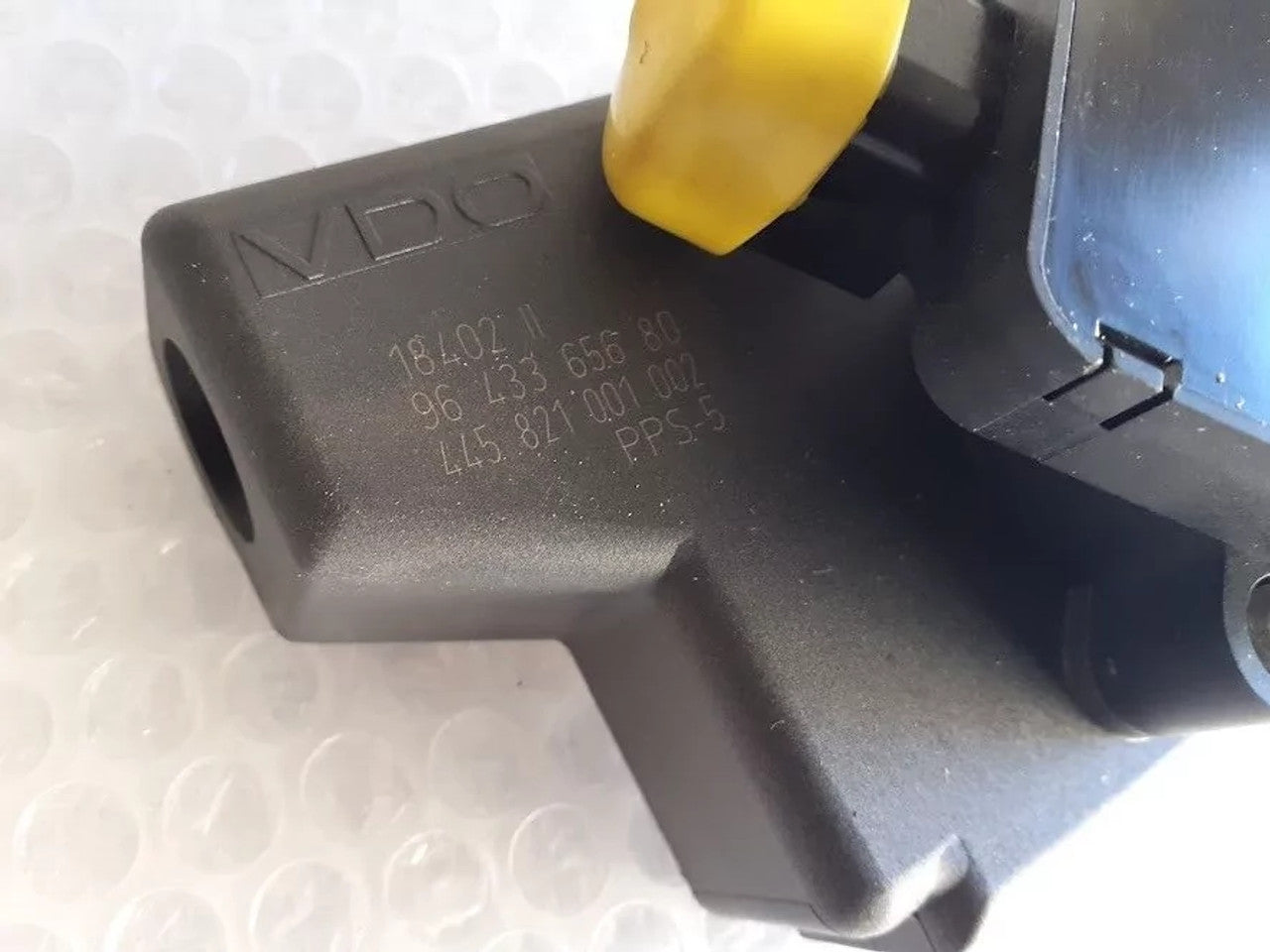 Accelerator Pedal Position Sensor fits Fiat Ulysse Scudo Lancia Z Phedra Genuine 9639779080 View Rear