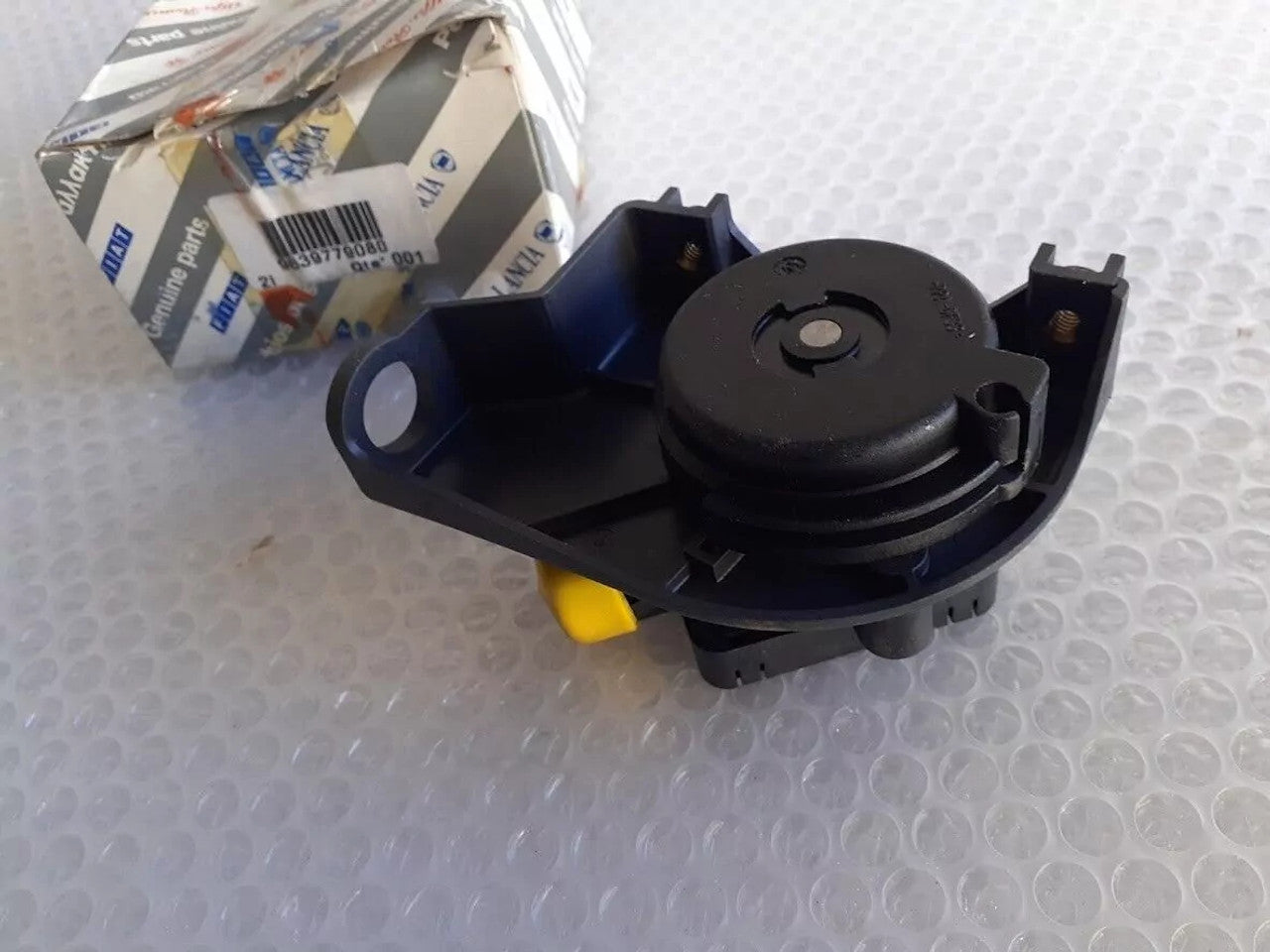 Accelerator Pedal Position Sensor fits Fiat Ulysse Scudo Lancia Z Phedra Genuine 9639779080 View Left