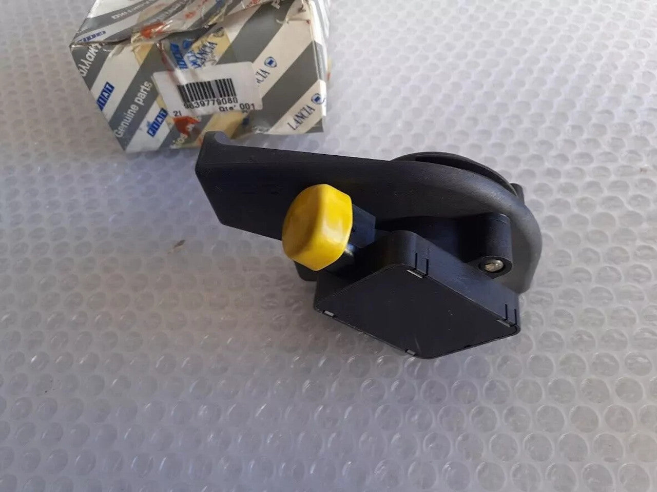 Accelerator Pedal Position Sensor fits Fiat Ulysse Scudo Lancia Z Phedra Genuine 9639779080 View Upper