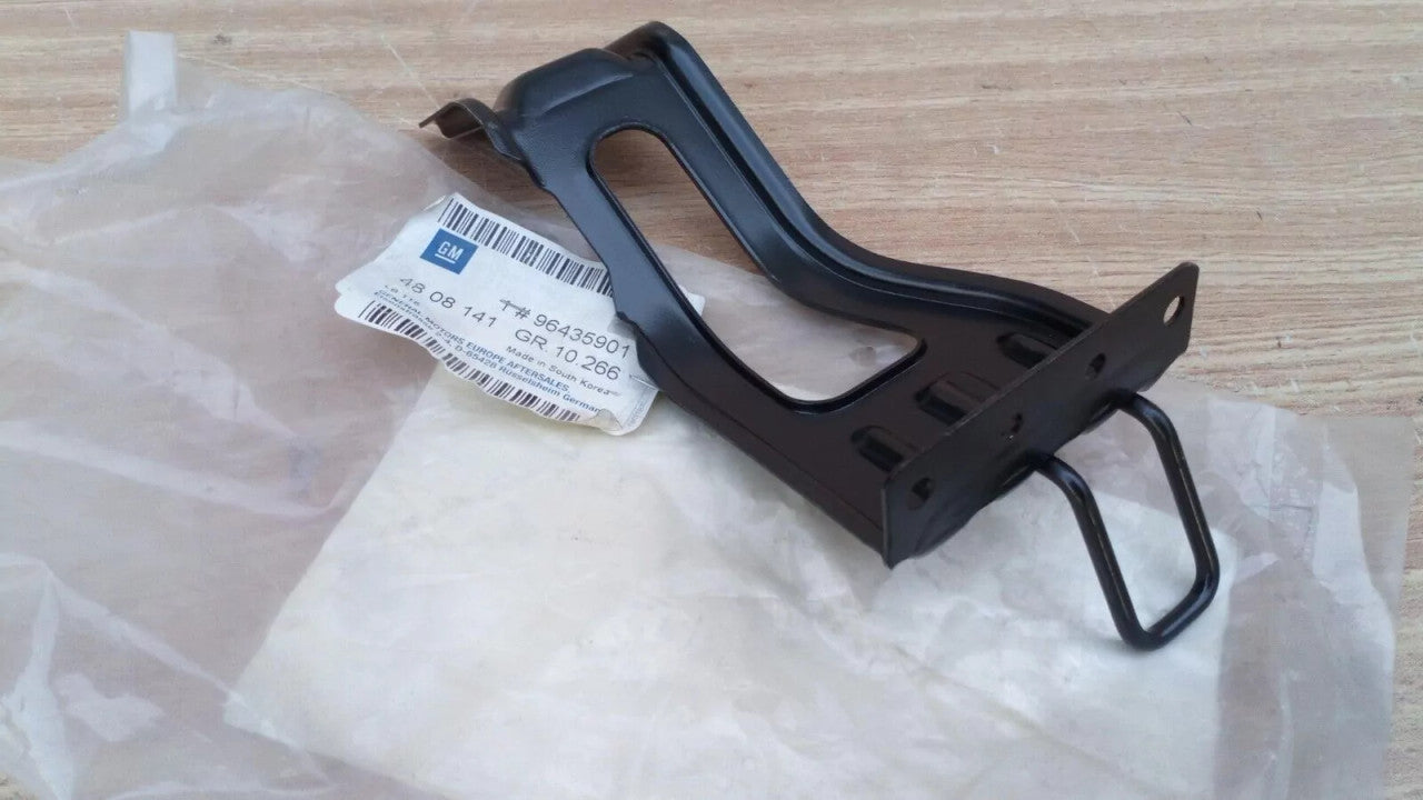 Glove Box Lock Striker RHD fits Opel Vauxhall Antara 96435901 Genuine View Rear