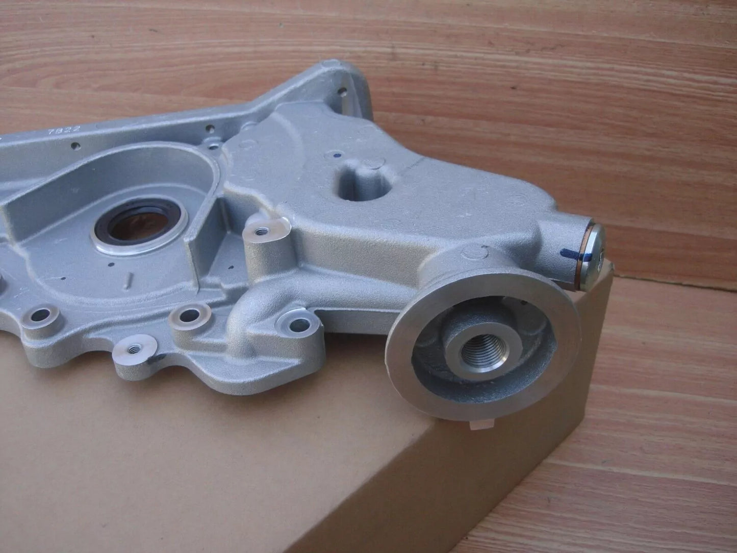 Oil Pump fits Opel Vauxhall Antara Z20DM Z20DMH 96440211 Genuine View Right