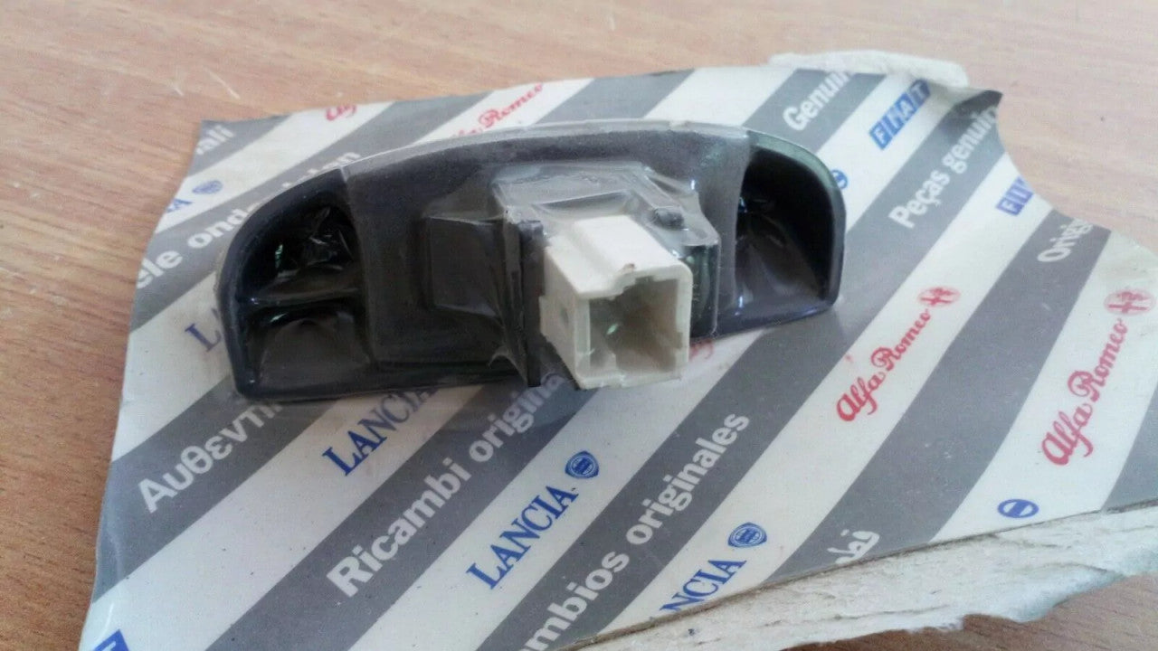 License Plate Light Rear fits Fiat Scudo Peugeot Expert 9645268380 Genuine View Rear