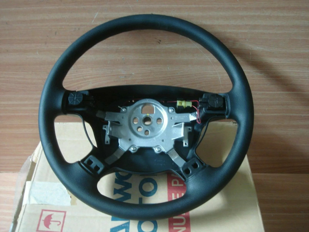 Steering Wheel fits Daewoo Kalos Chevrolet Aveo T200 96535350 Genuine View Front