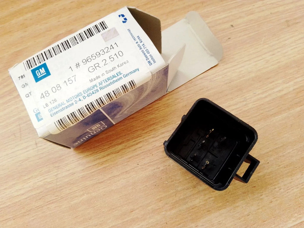 Relay fits Opel Vauxhall Antara 96593241 Genuine View Front