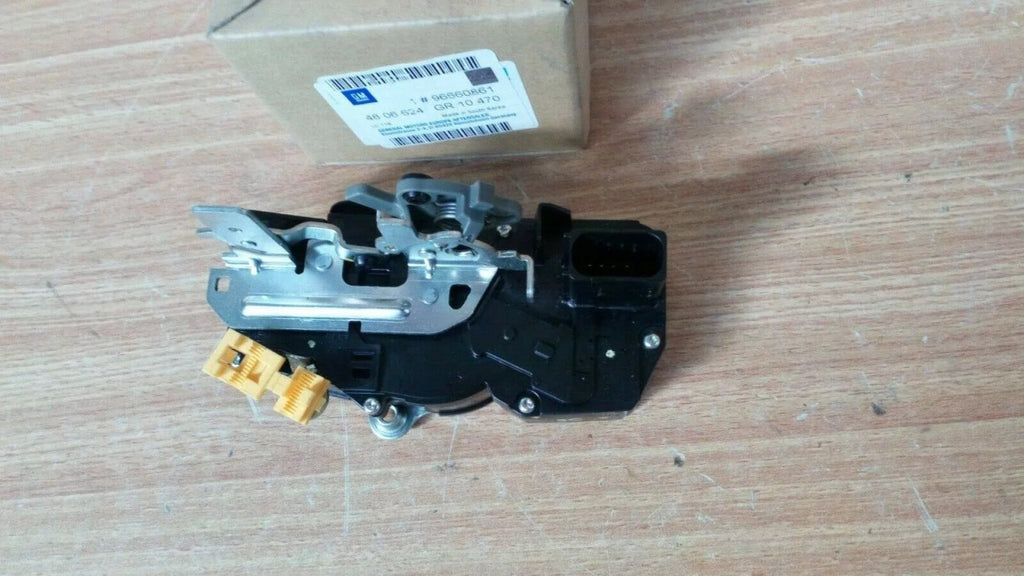 Door Lock Front Left RHD fits Opel Vauxhall Antara 96660861 Genuine View Right