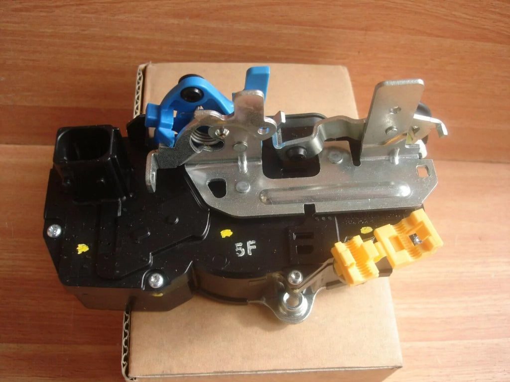Door Lock Rear Right fits Opel Vauxhall Antara 96660904 Genuine View Right