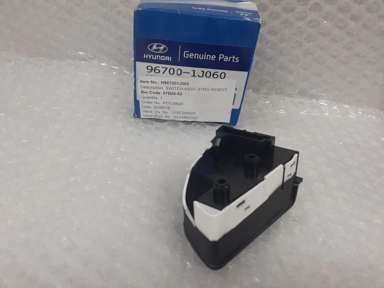 967001J060 Steering Wheel Buttons fits Hyundai Kia 96700-1J060 Genuine View Rear