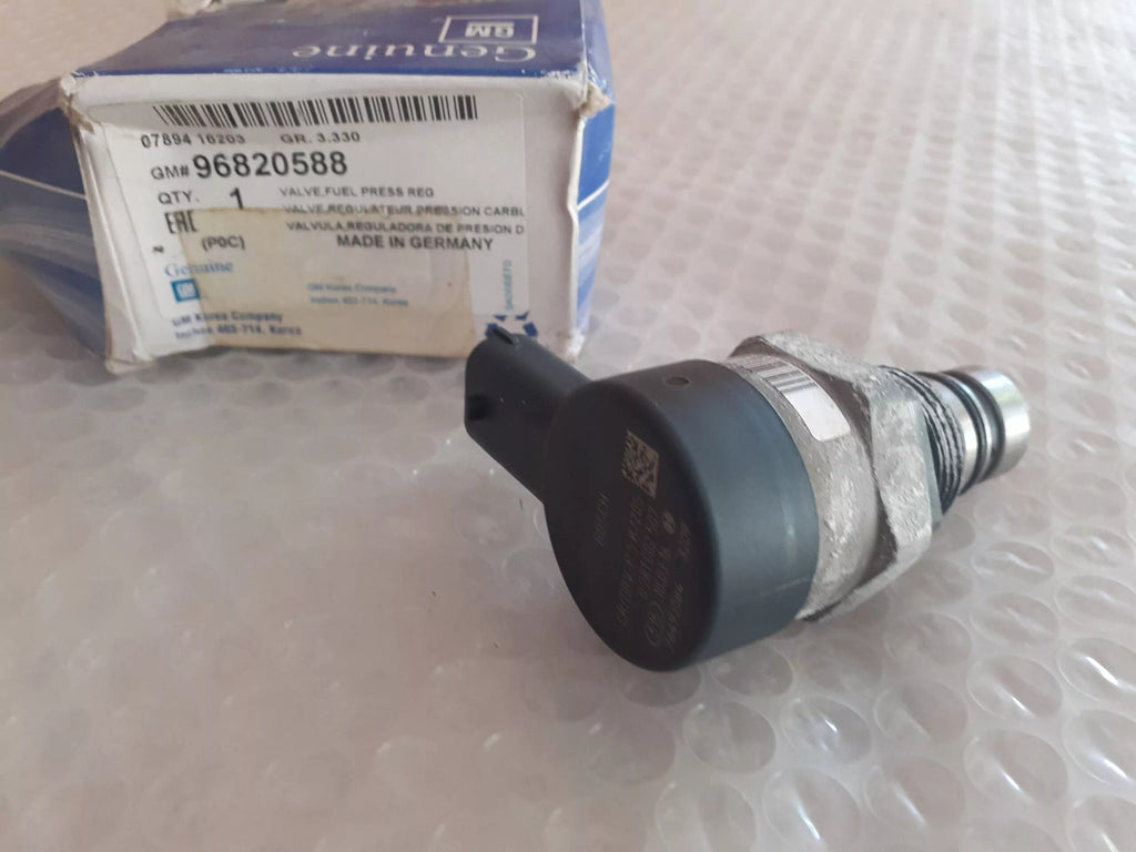 Fuel Pressure Regulator fits Opel Vauxhall Antara Z20DM Z20DMH 96820588 Genuine View Right