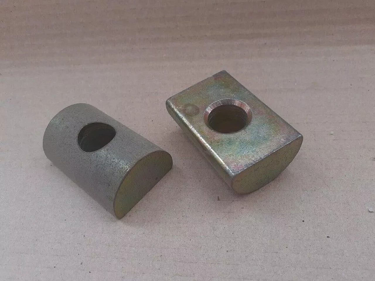 2x Torsion Bar Seat fits Opel Vauxhall Frontera A Campo Euromidi Isuzu MU WFR 97032976 View Front