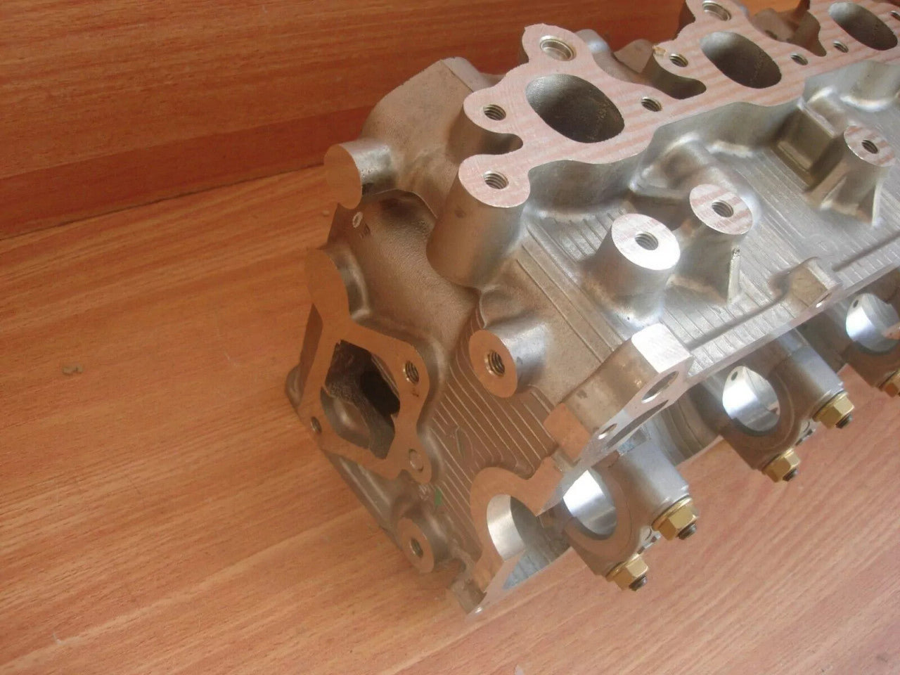 Cylinder Head fits Opel Vauxhall Corsa B 15D X15D 97114576 Genuine View Close Up Front