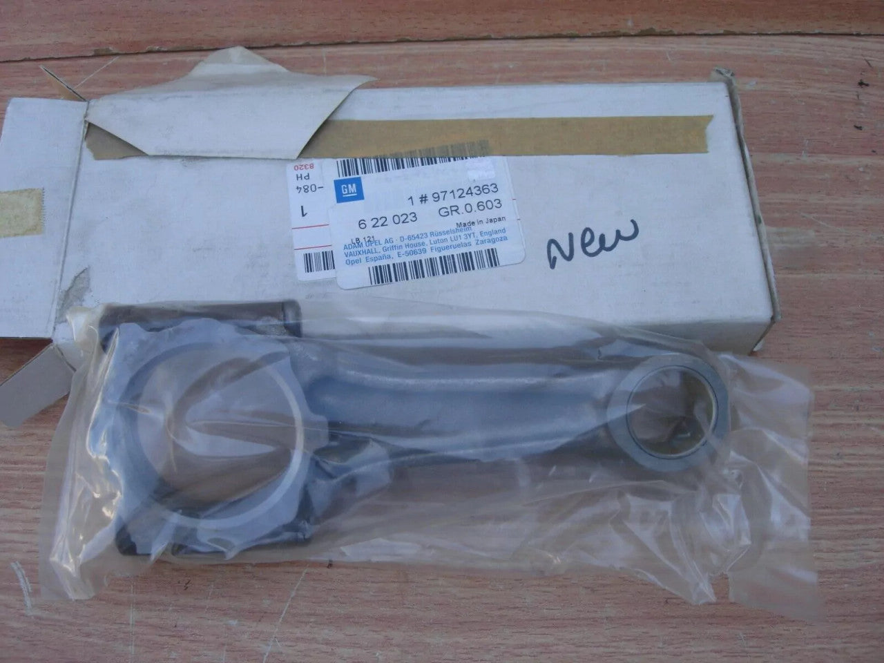 Connecting Rod Conrod fits Opel Vauxhall Isuzu 4EE1 4EC1 15TD X17TD Genuine 97124363 View Front