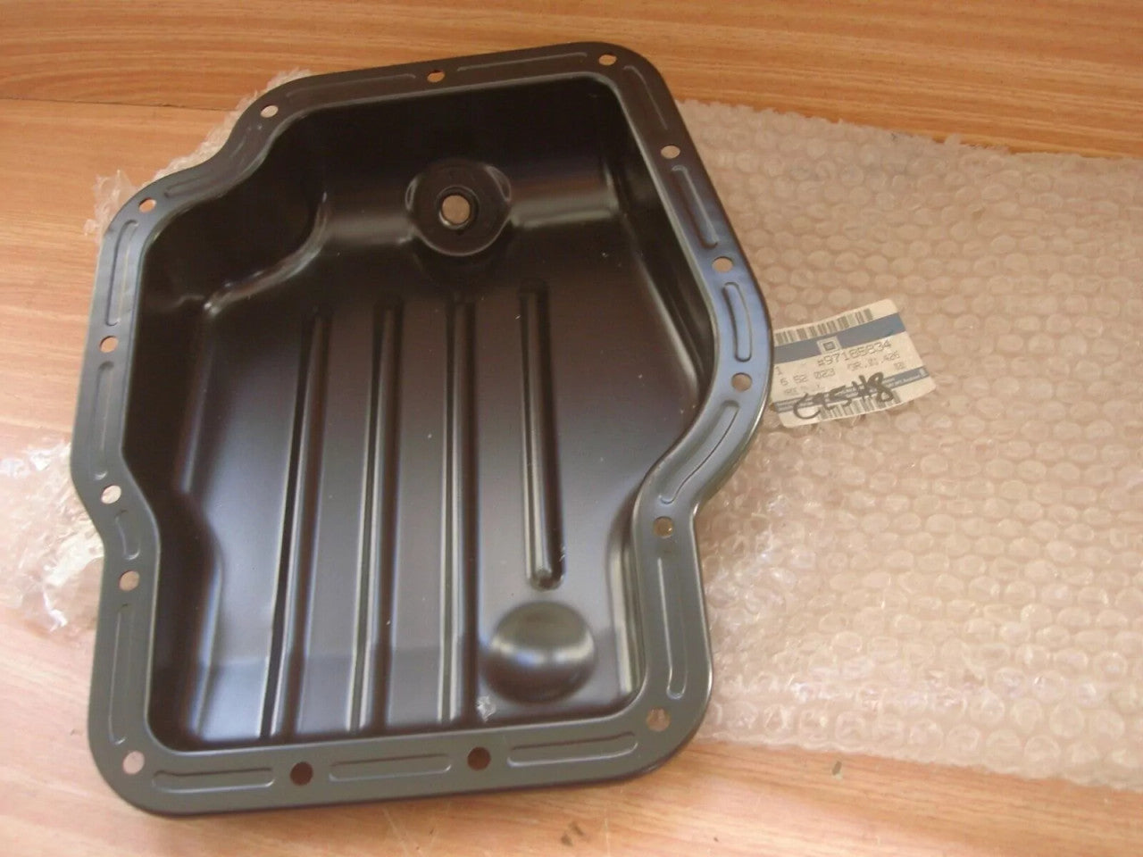 Oil Sump Pan fits Opel Vauxhall Astra G H Meriva Corsa C Y17DT 97185834 Genuine View Front