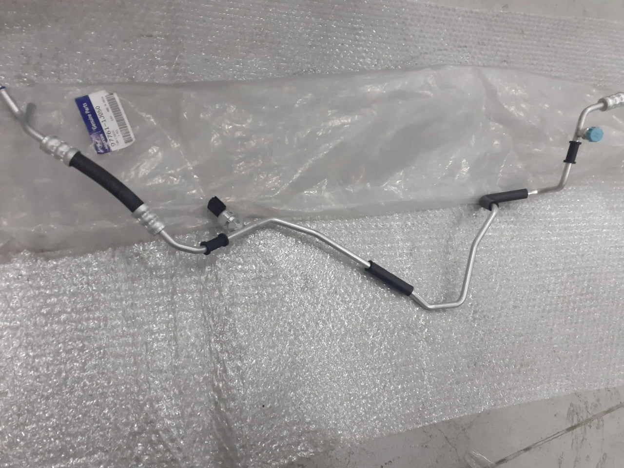 977611J050 Air Condition Pipe fits Hyundai Kia 97761-1J050 Genuine View Front