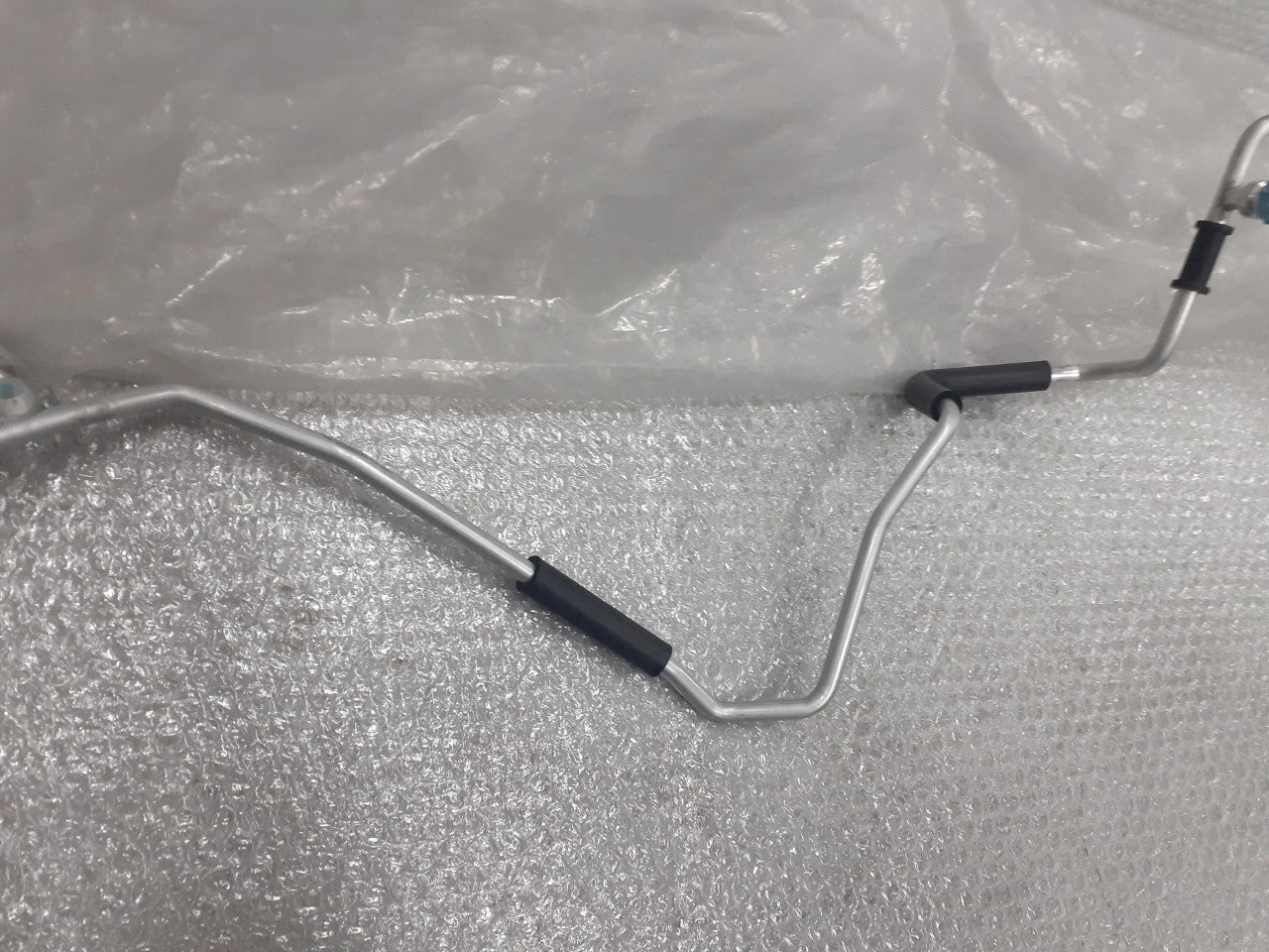 977611J050 Air Condition Pipe fits Hyundai Kia 97761-1J050 Genuine View Rear