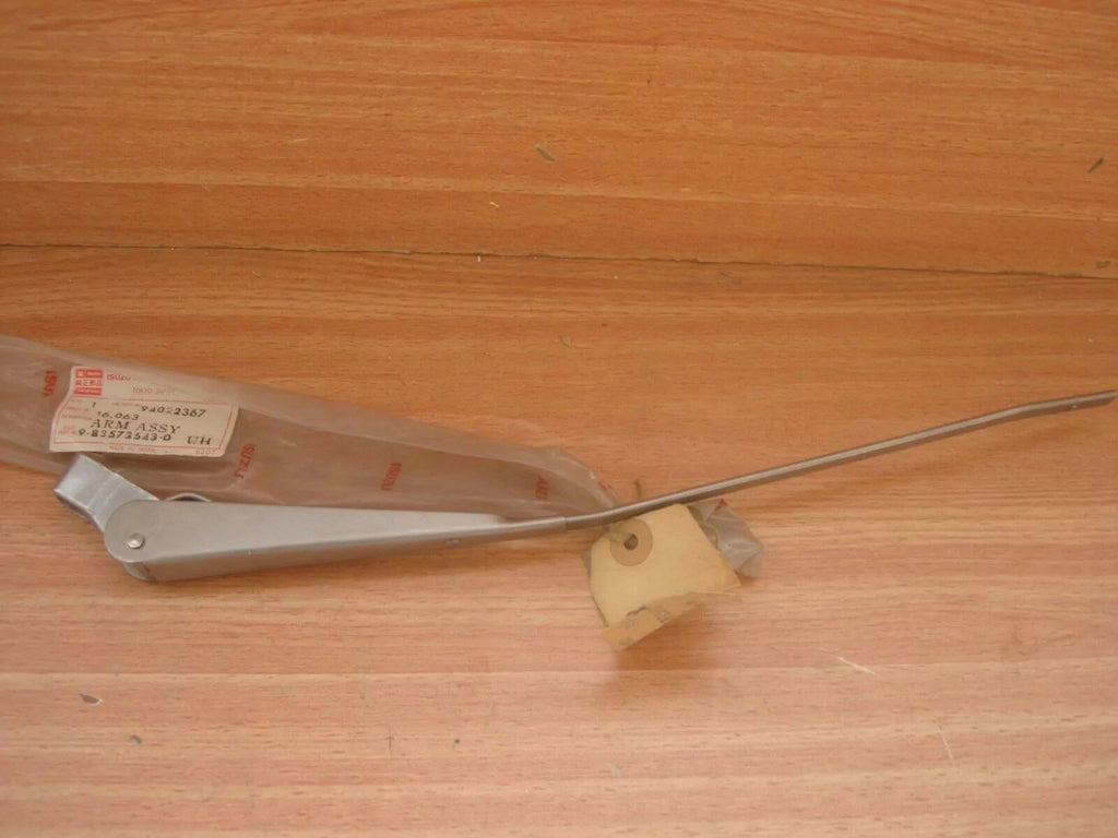 Wiper Arm fits Isuzu Faster Pickup KB 9835735430 Genuine View Front