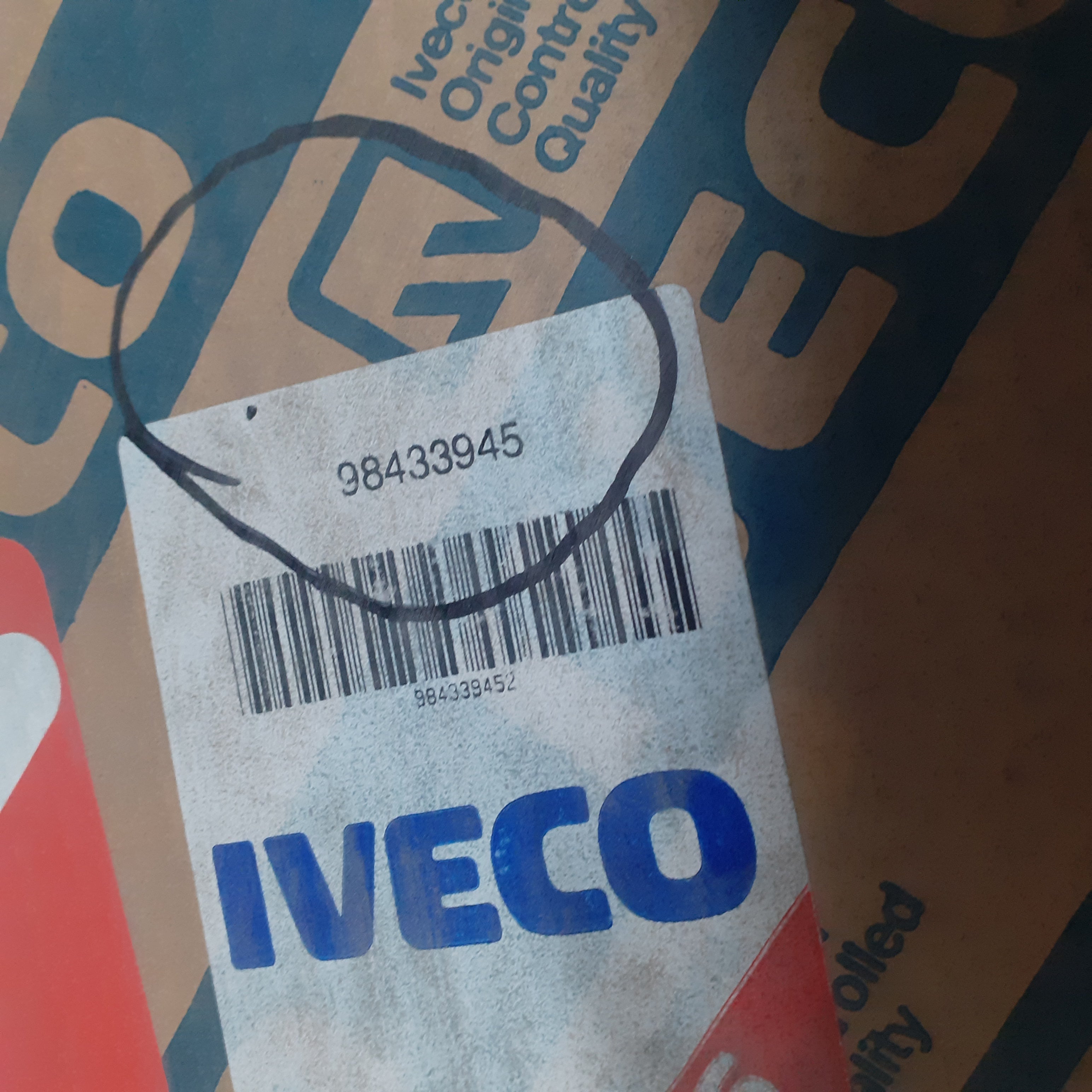 Headlight Front Right fits Iveco Daily 98433945 Genuine View Box