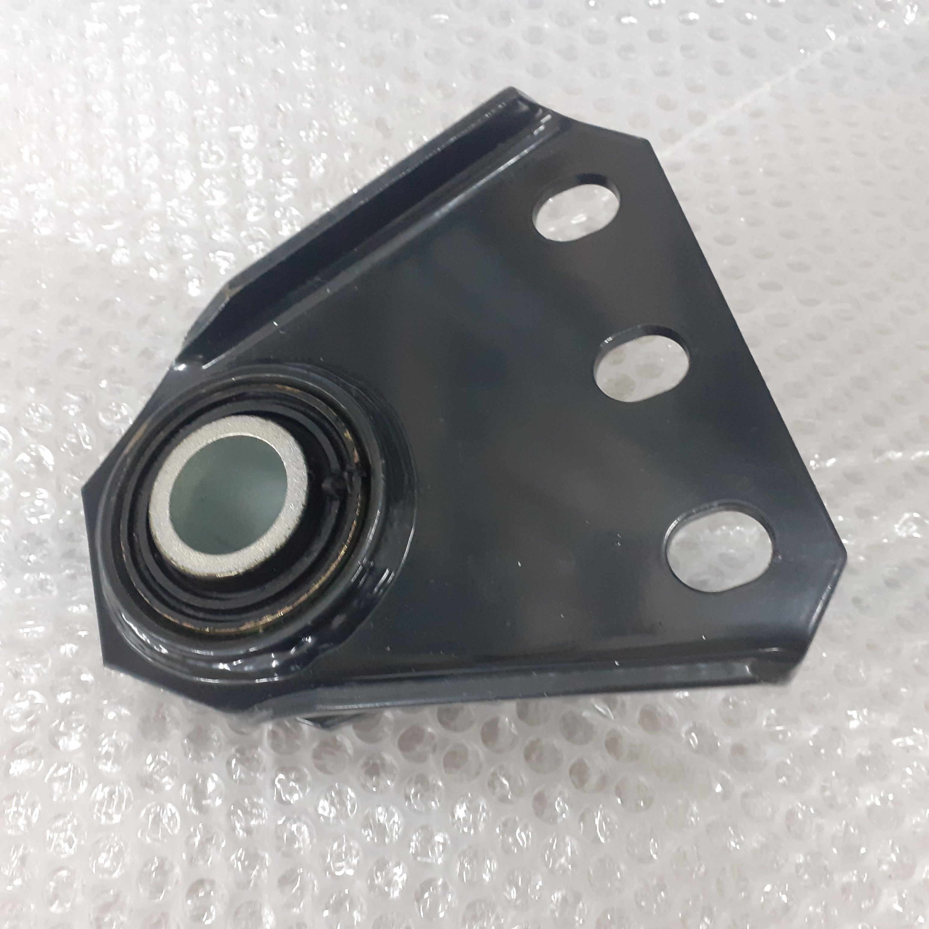 Stabilizer Bar Carrier Upper Bracket Mounting fits Iveco EuroCargo 98467398 Genuine View Lower