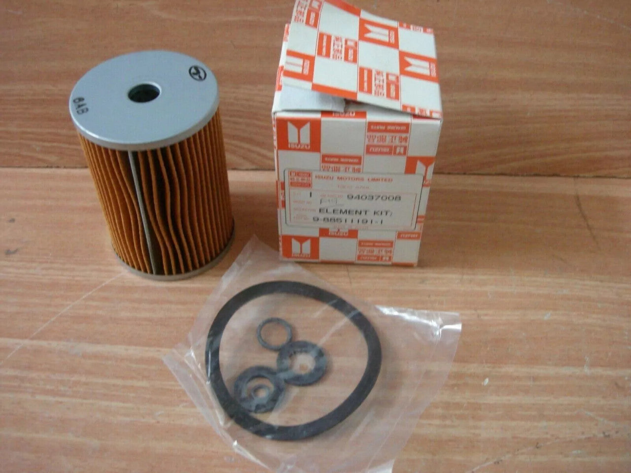 Fuel Filter fits Isuzu LT MR 4BD1 4BG1 6BB1 6BD1 6BG1 9885111911 Genuine View Rear