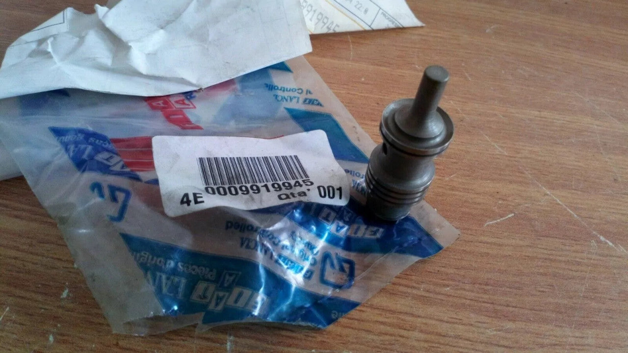 Power Steering Pump Valve fits Fiat Ducato Lancia Delta Evolution 9919945 View Front