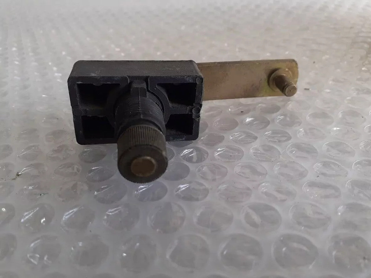 Wipers Linkage fits Fiat Ritmo Strada 9935404 Genuine View Right