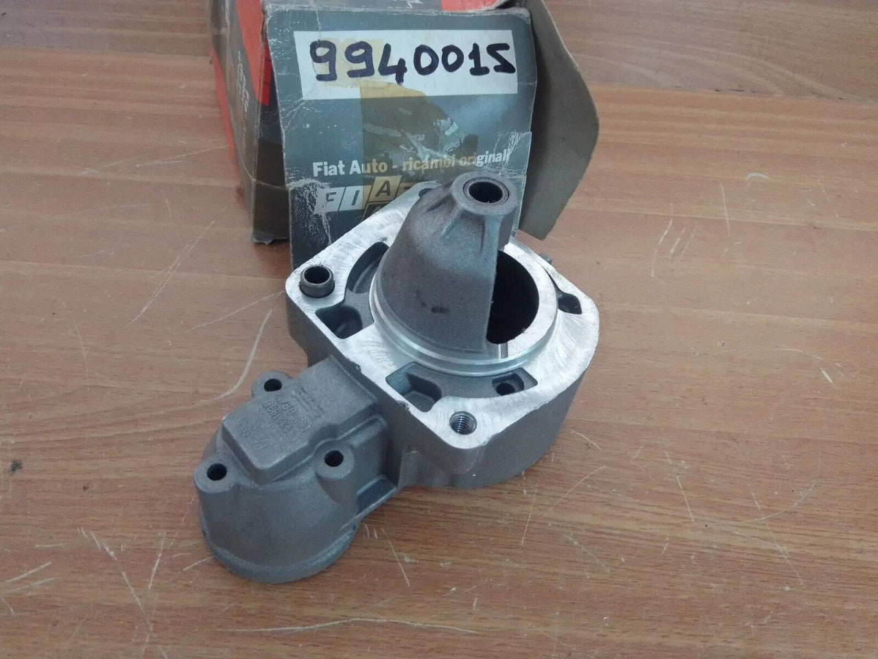 Starter Motor Housing Bracket fits Fiat Uno 9940015 Genuine View Front
