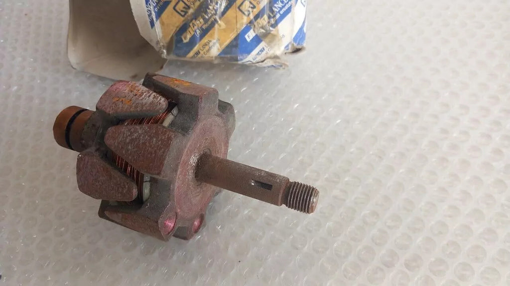 Alternator Rotor fits Fiat 126 9941262 Genuine View Right