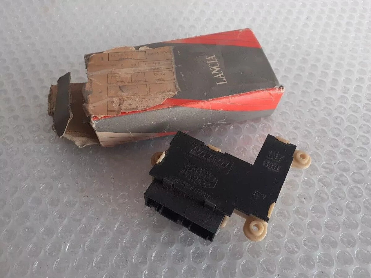 Wipers Module fits Fiat Duna Elba Uno Fiorino 9942117 Genuine View Rear