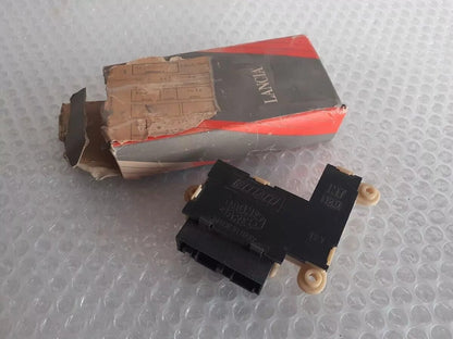 Wipers Module fits Fiat Duna Elba Uno Fiorino 9942117 Genuine View Rear