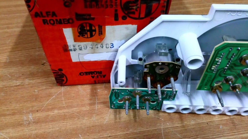 Instrument Cluster fits Alfa Romeo 155 9944483 Genuine View Lower